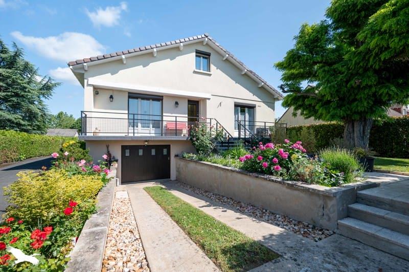 Maison 4 pièces 94 m² · à Berry-Bouy · 94 m² · 182 069 €