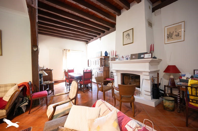 Vente Maison MEHUN SUR YEVRE - 7 pièces -166 m² - (18500)