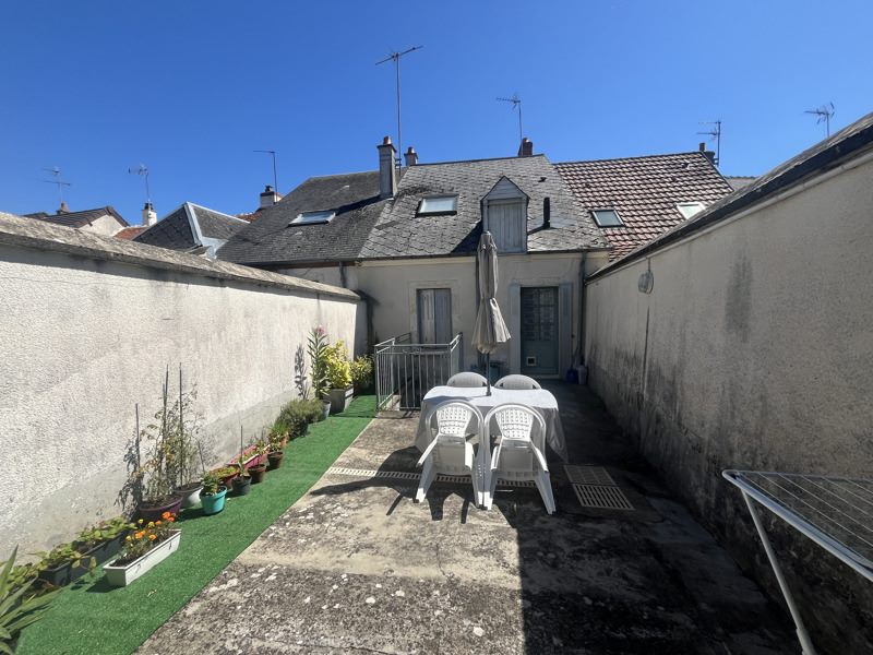 Vente Maison MEHUN SUR YEVRE - 4 pièces -73 m² - (18500)