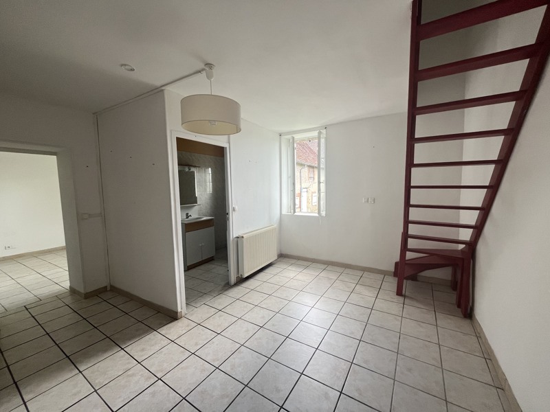 Vente Maison MEHUN SUR YEVRE - 3 pièces -61 m² - (18500)