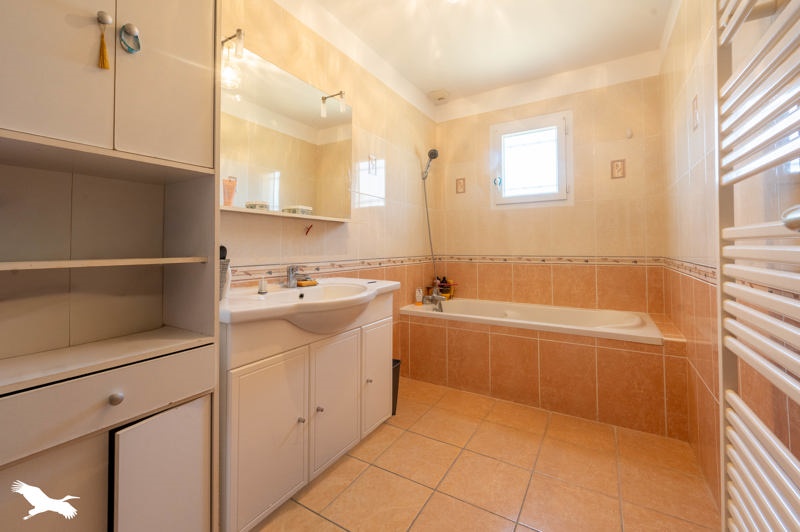 Vente Maison ALLOUIS - 5 pièces -92 m² - (18500)