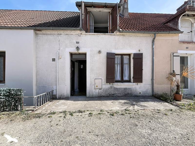 Vente Maison Allouis - 2 pièces -45 m² - (18500)