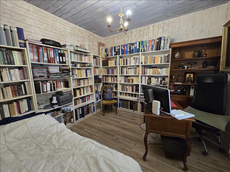 Vente Maison POMPIGNAC - 4 pièces -90 m² - (33370)