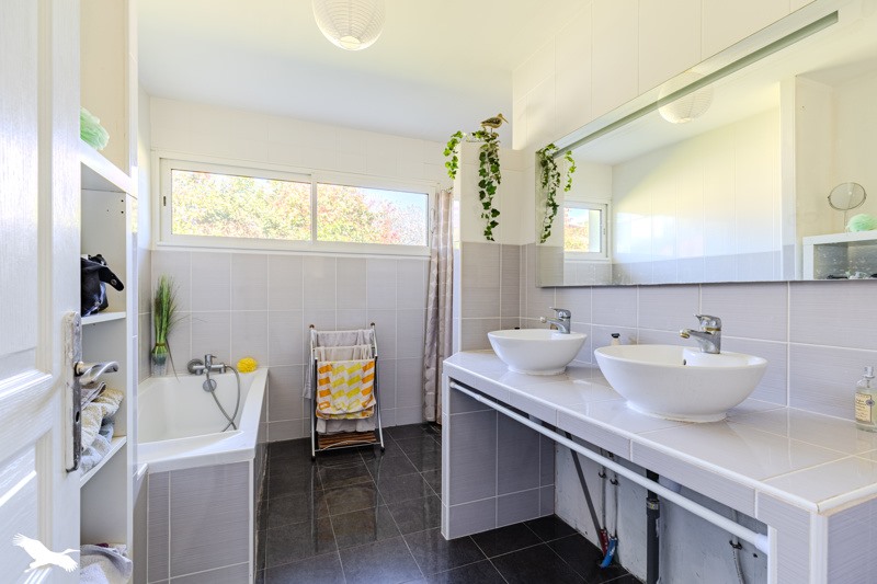 Vente Maison BEYCHAC ET CAILLAU - 5 pièces -128 m² - (33750)