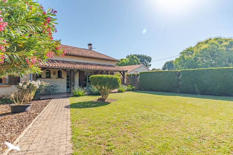 Vente Maison ST GERMAIN DU PUCH - 6 pièces -143 m² - (33750)