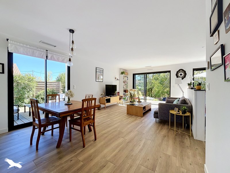 Vente Maison SALLEBOEUF - 4 pièces -101 m² - (33370)