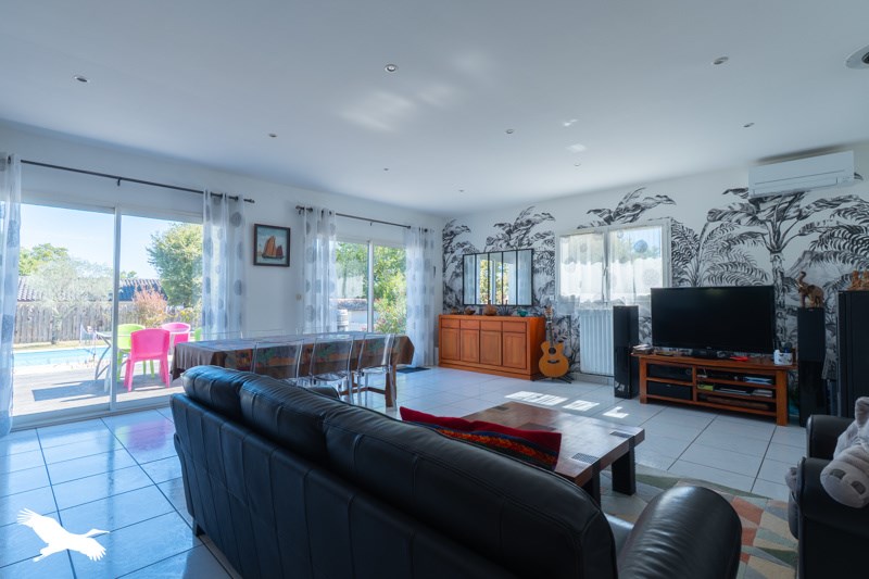 Vente Maison POMPIGNAC - 5 pièces -128 m² - (33370)