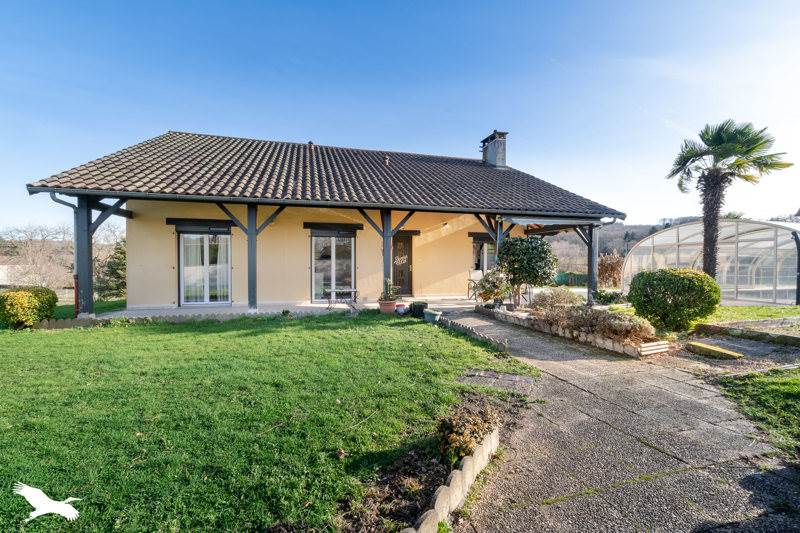 Vente Maison COMPREIGNAC - 5 pièces -171 m² - (87140)