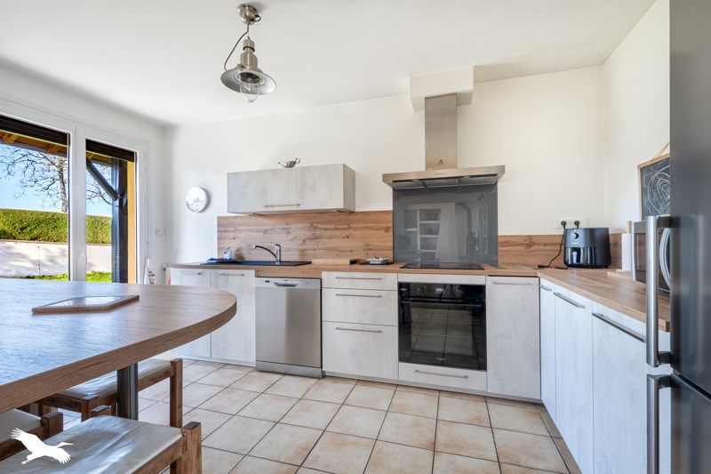 Vente Maison COMPREIGNAC - 5 pièces -171 m² - (87140)
