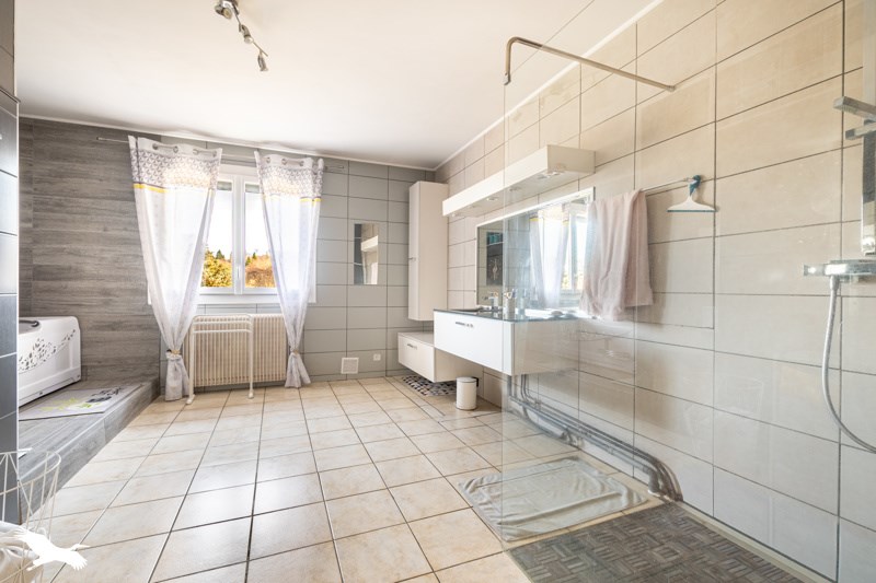 Vente Maison COMPREIGNAC - 5 pièces -171 m² - (87140)