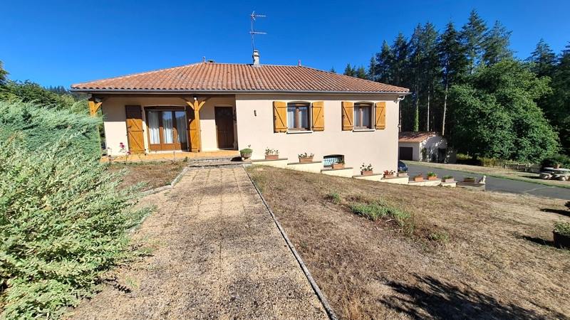 Vente Maison COMPREIGNAC - 4 pièces -148 m² - (87140)