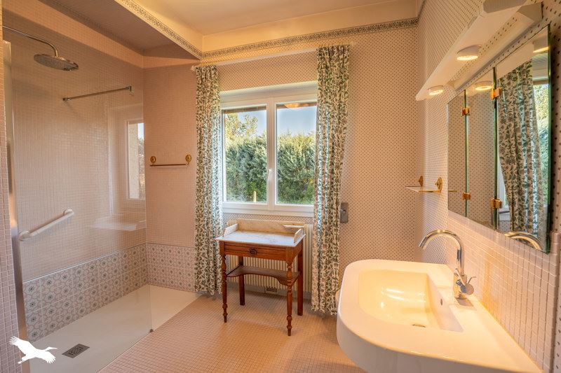 Vente Maison CASTRES - 11 pièces -330 m² - (81100)