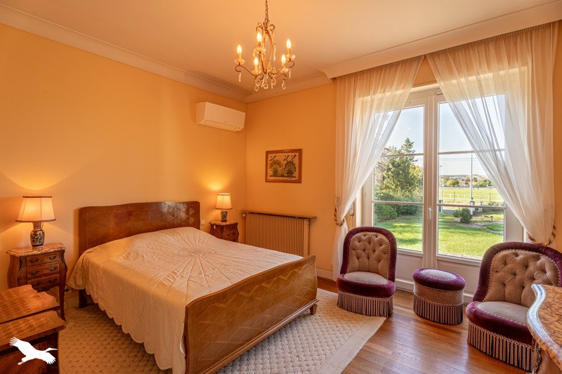 Vente Maison CASTRES - 11 pièces -330 m² - (81100)