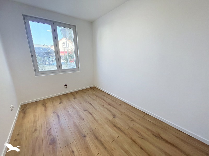 Vente Appartement LES CLAYES SOUS BOIS - 3 pièces -46 m² - (78340)