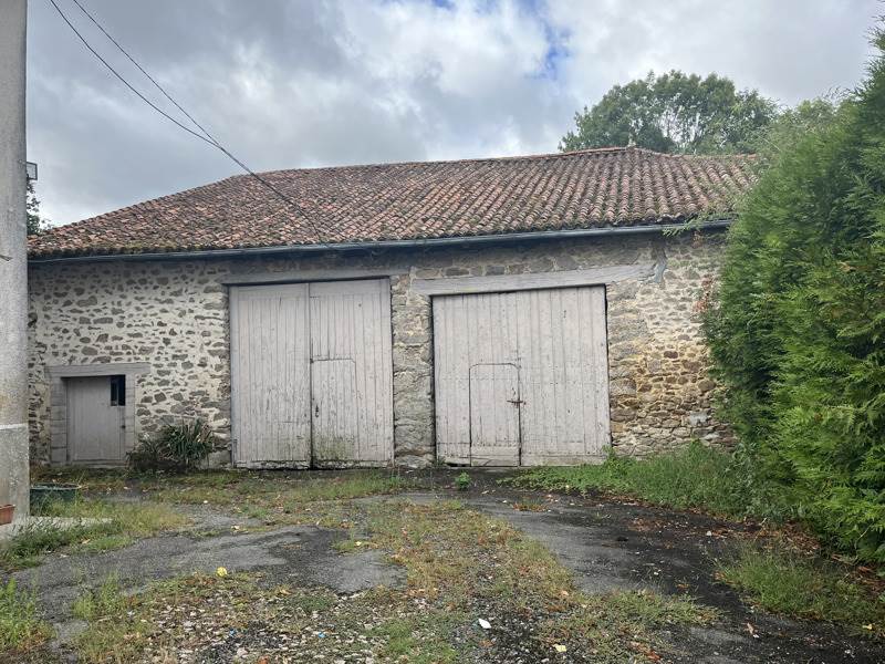 Vente Maison LES SALLES LAVAUGUYON - 8 pièces -158 m² - (87440)