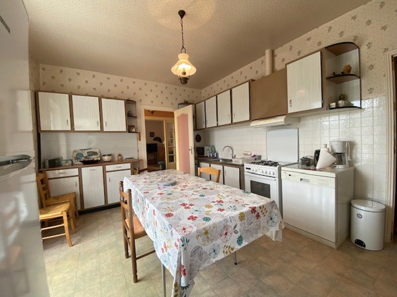 Vente Maison CHASSENON - 5 pièces -110 m² - (16150)