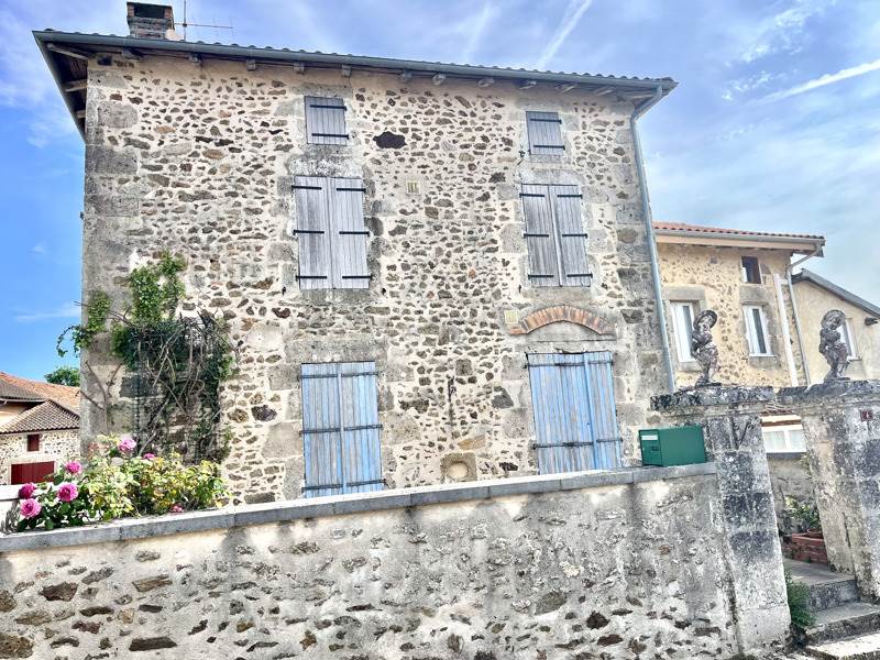 Vente Maison PRESSIGNAC - 15 pièces -146 m² - (16150)