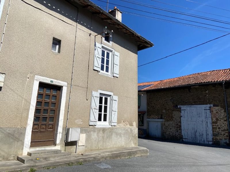 Vente Maison ROCHECHOUART 87600 3 pièces - 80 m²