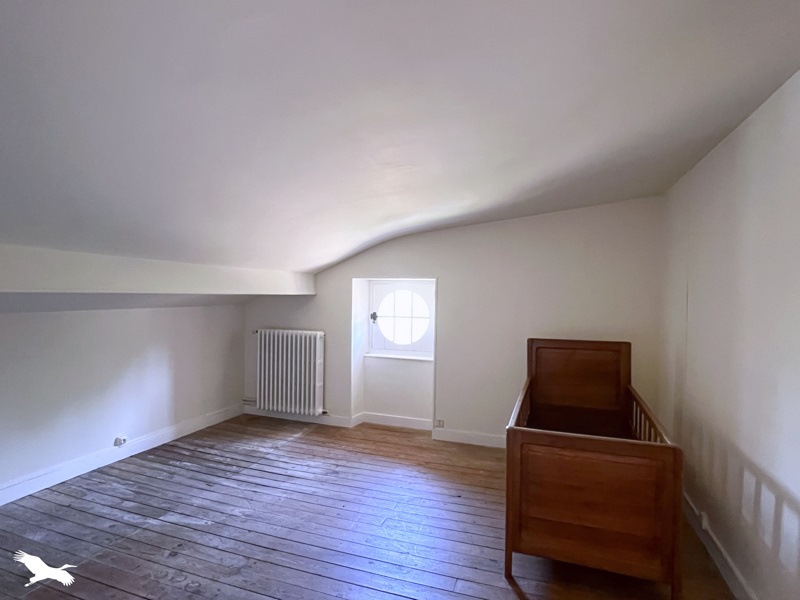 Vente Maison CHABANAIS - 10 pièces -247 m² - (16150)