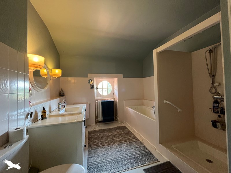 Vente Maison CHABANAIS - 10 pièces -247 m² - (16150)