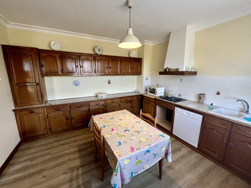 Vente Maison CHASSENON - 5 pièces -101,6 m² - (16150)