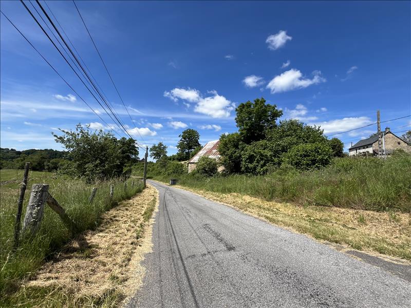 Vente Grange SARROUX ST JULIEN - 1 pièce -80 m² - (19110)