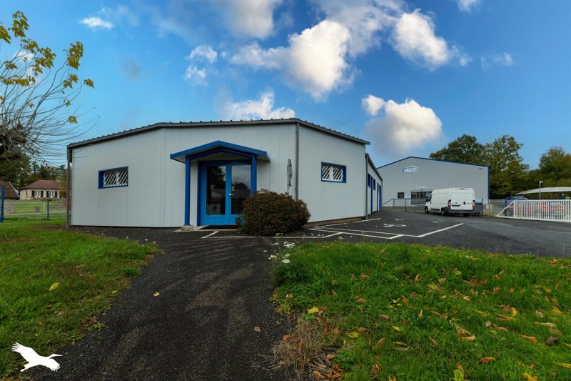 Vente Immeuble ST PRIEST DE GIMEL - -  250 m² - (19800)