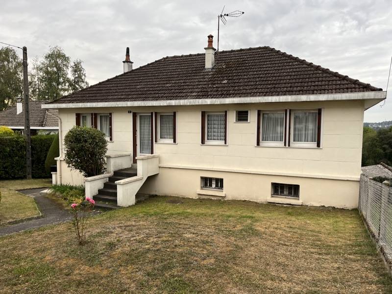 Maison 4 pièces 125 m² · à Ussel · 125 m² · 117 568 €