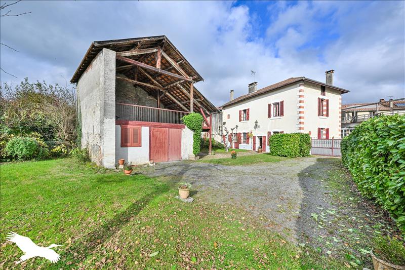 Vente Maison MANE - 6 pièces -181 m² - (31260)