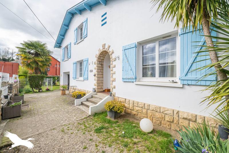 Vente Maison SALIES DU SALAT - 6 pièces -140 m² - (31260)