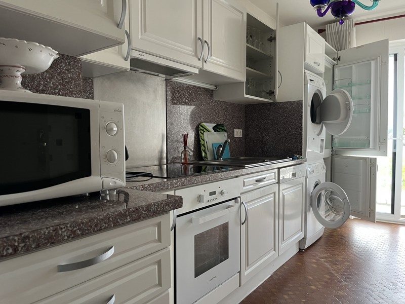 Vente Appartement ST JEAN DE LUZ - 3 pièces -62 m² - (64500)