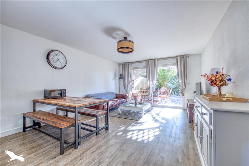 Vente Appartement LANTON - 4 pièces -77 m² - (33138)