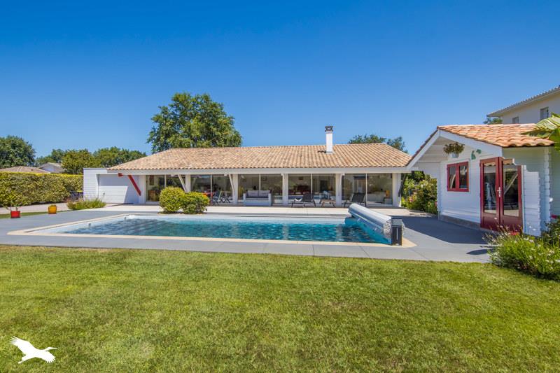 Vente Maison AUDENGE - 6 pièces -133 m² - (33980)