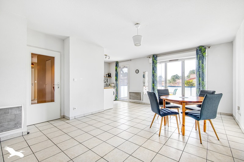 Vente Appartement AUDENGE - 3 pièces -64 m² - (33980)