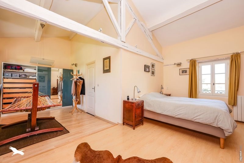 Vente Maison CASTELNAU DE MONTMIRAL - 7 pièces -237 m² - (81140)