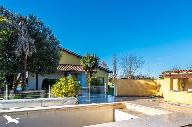 Vente Maison LABASTIDE ST PIERRE - 5 pièces -122 m² - (82370)
