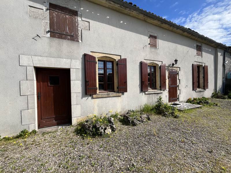 Vente Maison BRIE SOUS MATHA - 4 pièces -76 m² - (17160)