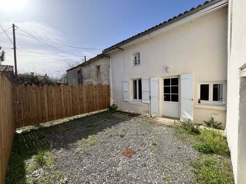 Vente Maison ST MANDE SUR BREDOIRE - 3 pièces -98 m² - (17470)