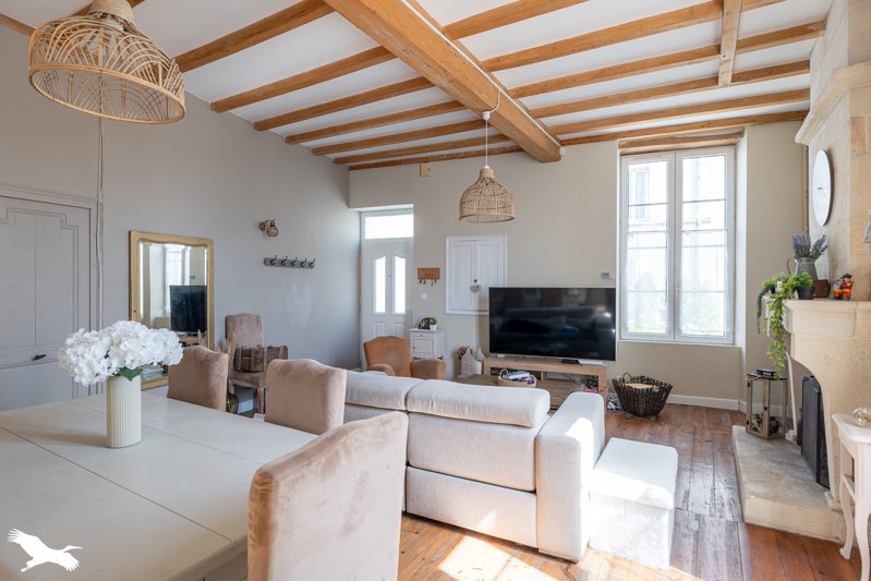 Maison 6 pièces 173 m² · à Matha · 173 m² · 199 000 €
