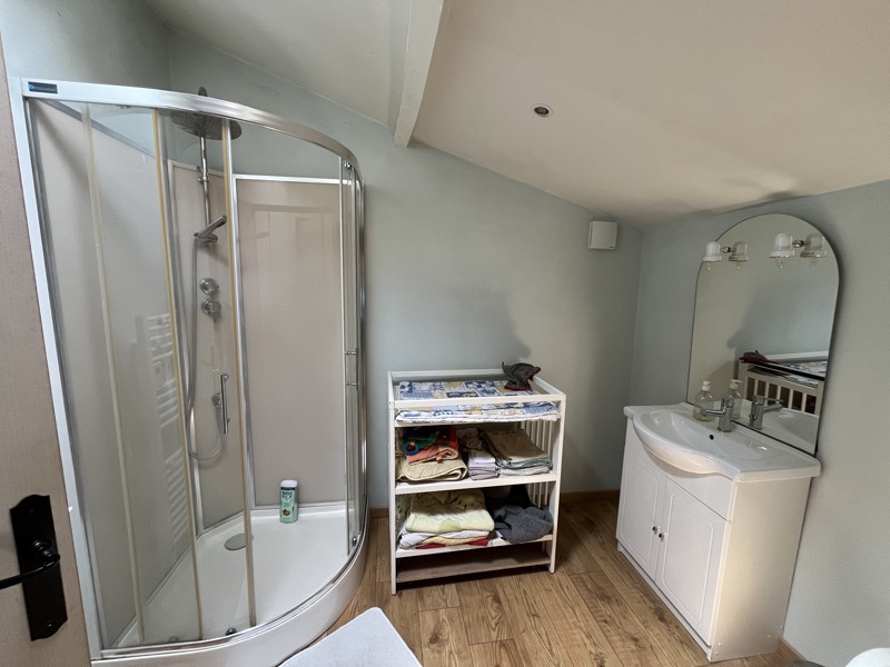 Vente Maison LOUZIGNAC - 8 pièces -214 m² - (17160)
