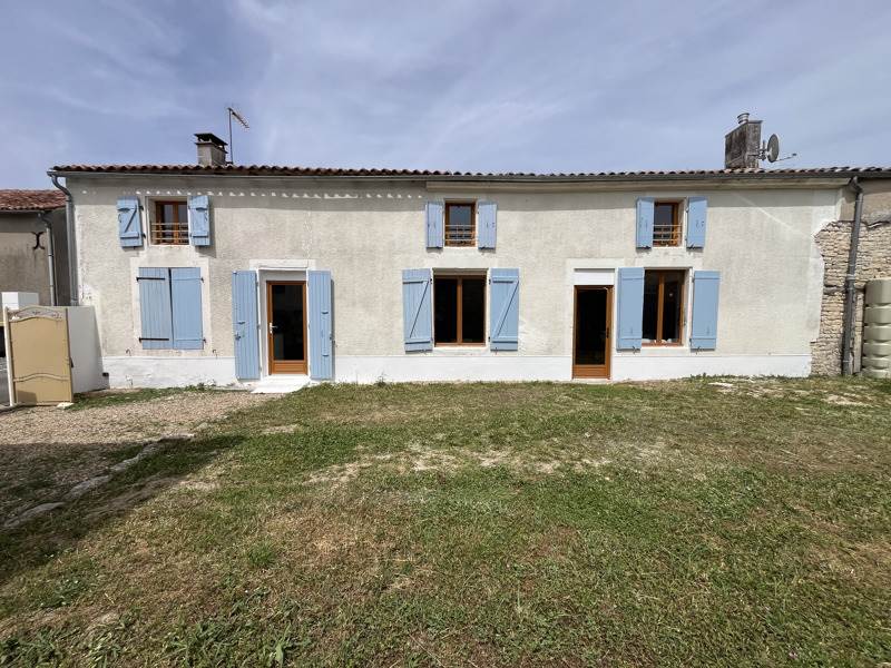 Vente Maison LOUZIGNAC - 8 pièces -214 m² - (17160)