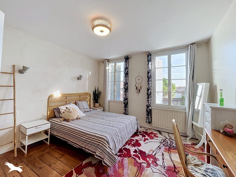 Vente Maison MATHA - 6 pièces -143 m² - (17160)