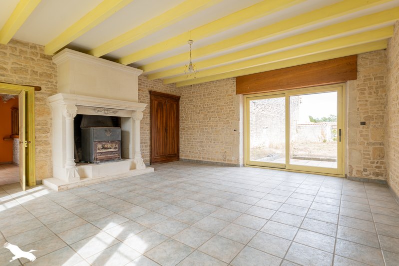 Vente Maison La Villedieu - 6 pièces -294 m² - (17470)