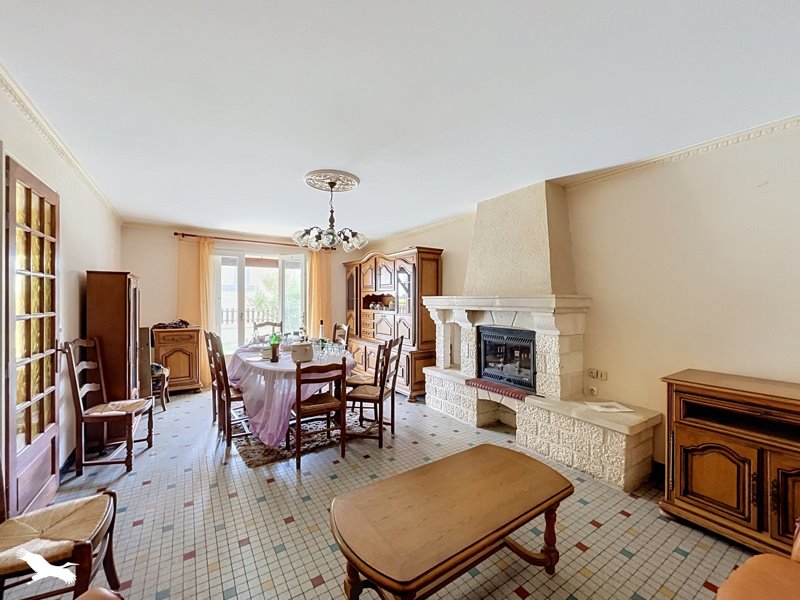 Vente Maison Aujac - 6 pièces -102 m² - (17770)