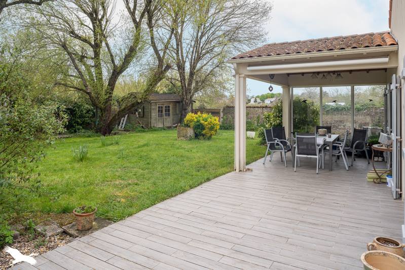 Vente Maison Aulnay - 7 pièces -185 m² - (17470)