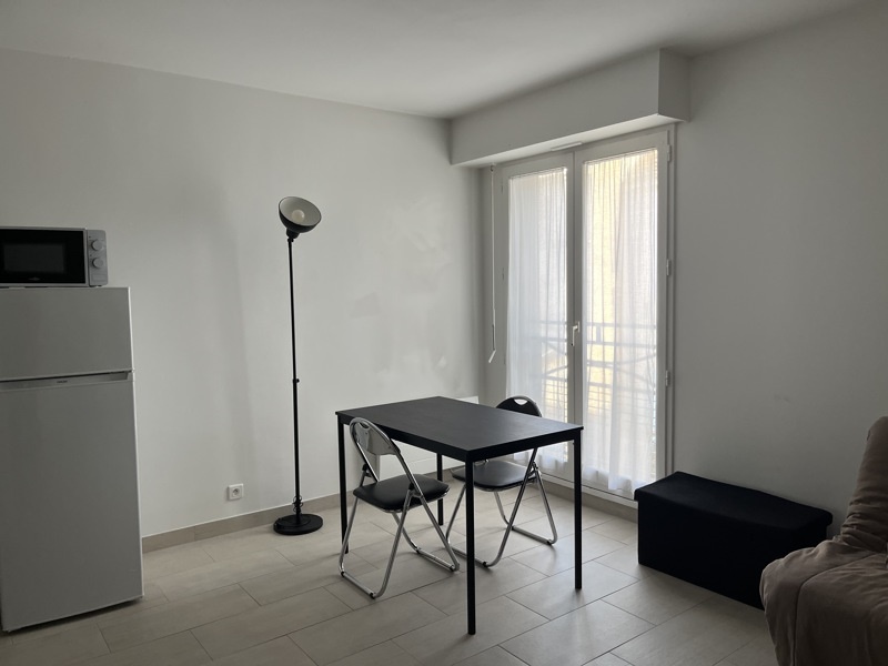Vente Appartement PONTOISE - 1 pièce -30 m² - (95300)