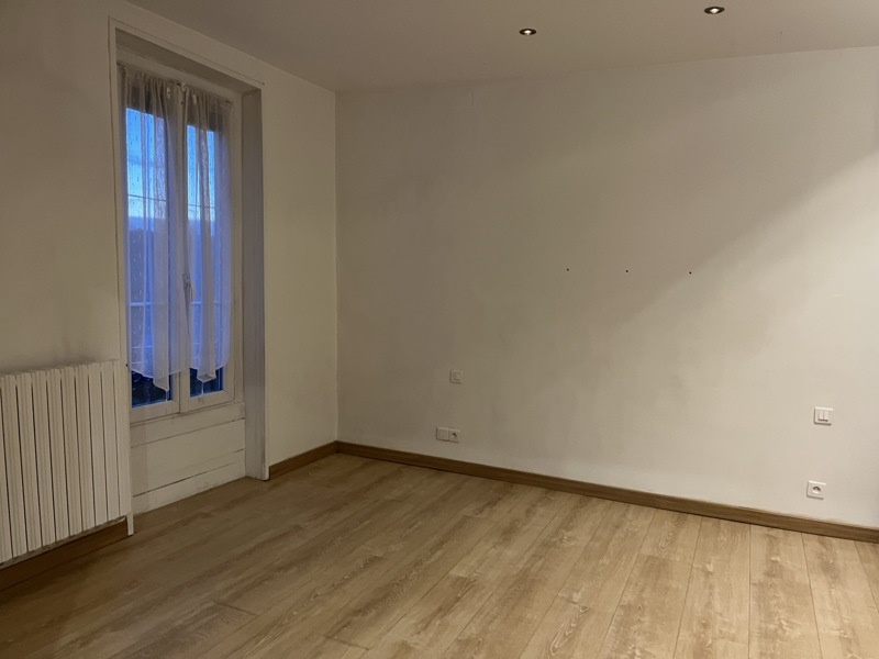 Vente Appartement PONTOISE - 3 pièces -55 m² - (95300)