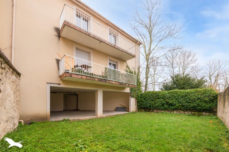 Vente Appartement PONTOISE - 3 pièces -100 m² - (95300)