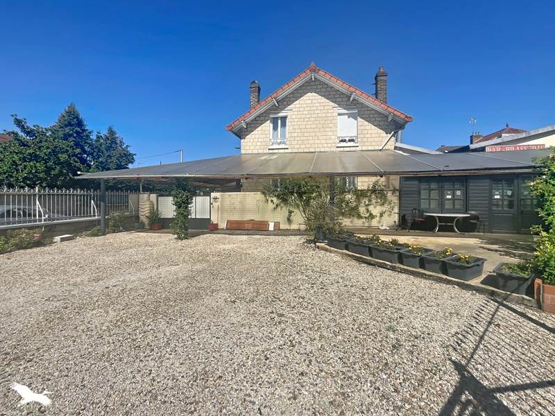 Vente Maison ST OUEN L AUMONE - 6 pièces -167 m² - (95310)