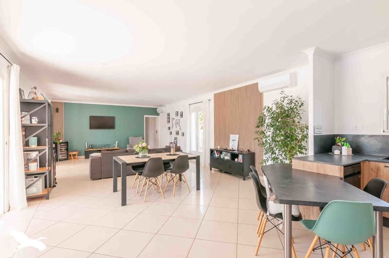 Vente Maison POUSSAN - 6 pièces -176 m² - (34560)